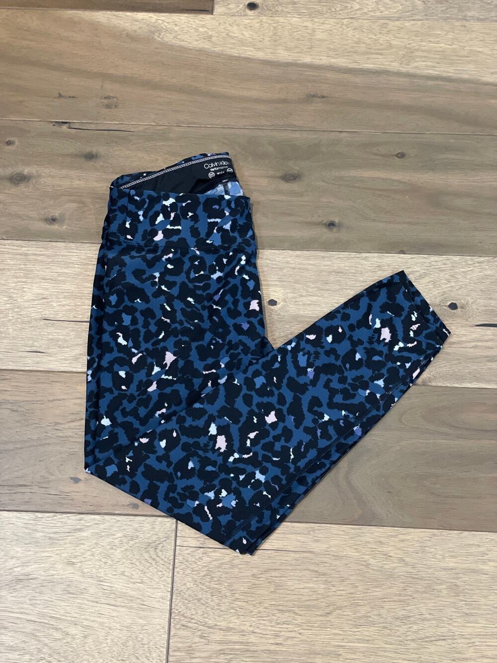 Calvin Klein Performance Animal Print Leggings Size M Blue Spandex